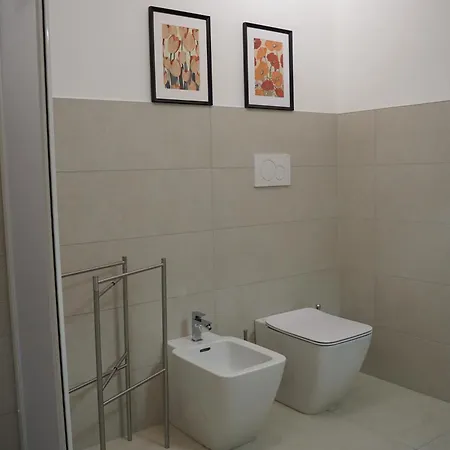 Monumentale M5 - 6 Ospiti & Famiglie Con 2 Bagni E Appartamento *